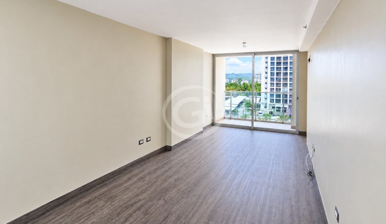 3. Sala-Comedor. Remate Bancario PH Rokas Condado del Rey