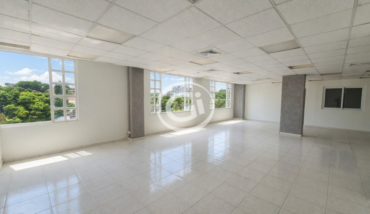 3. Sala comun Oficina camino de cruces (Frank de lima)