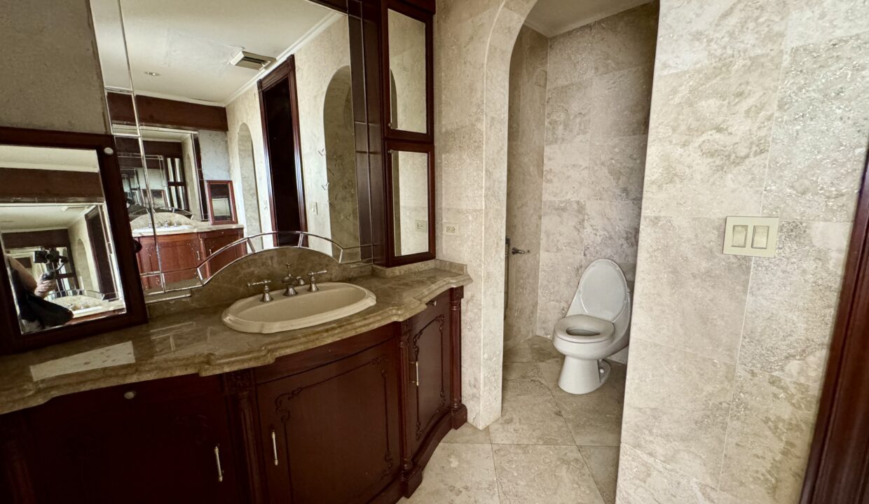 32. Baño ppal Venta Casa Dos Mares