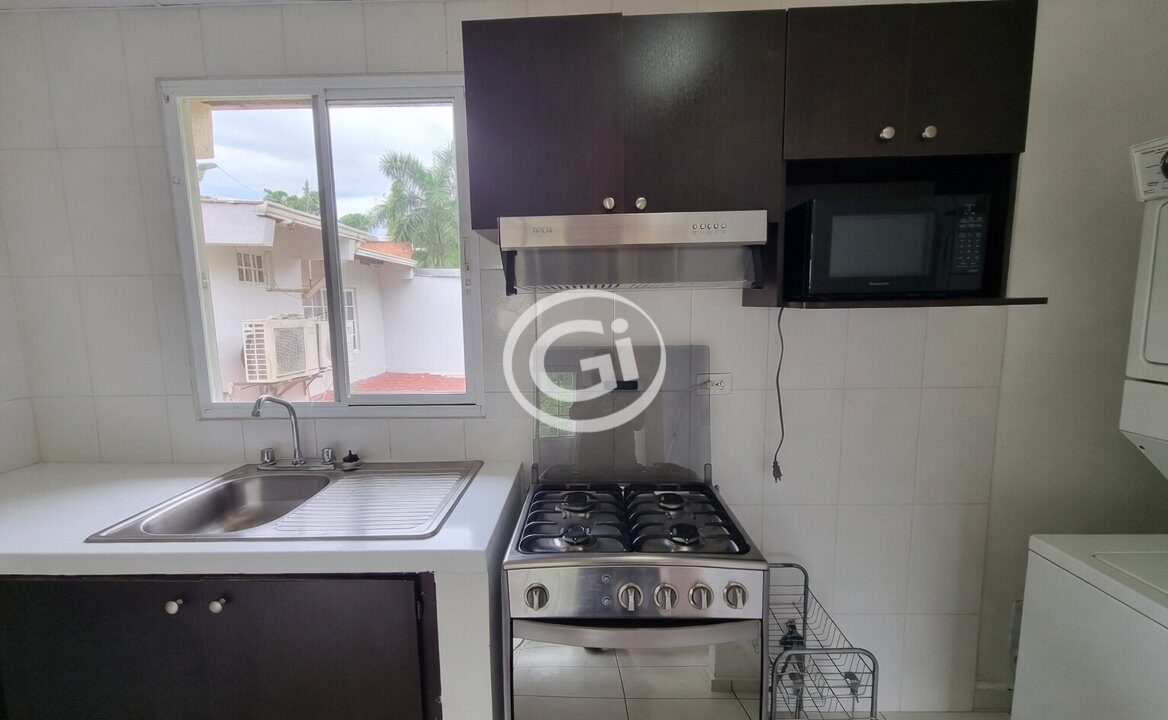 4. Cocina Alquiler Apartamento Cardenas