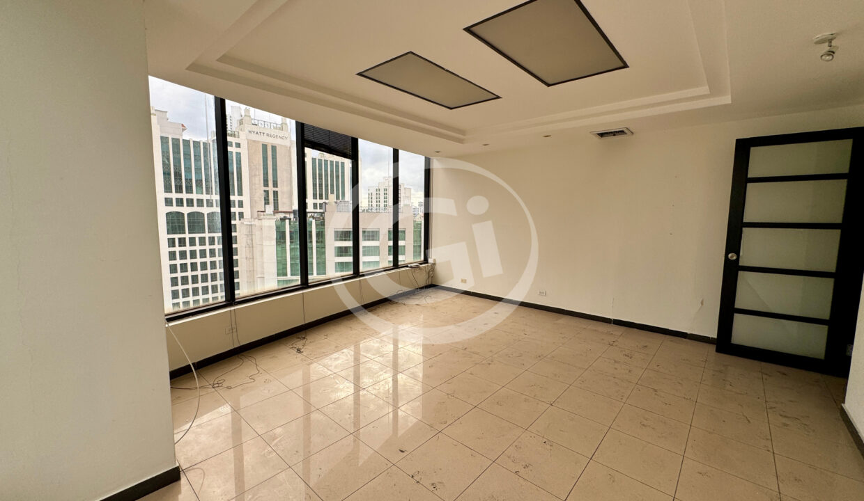 4. Oficina Venta Torre Delta 099 Obarrio Área bancaria
