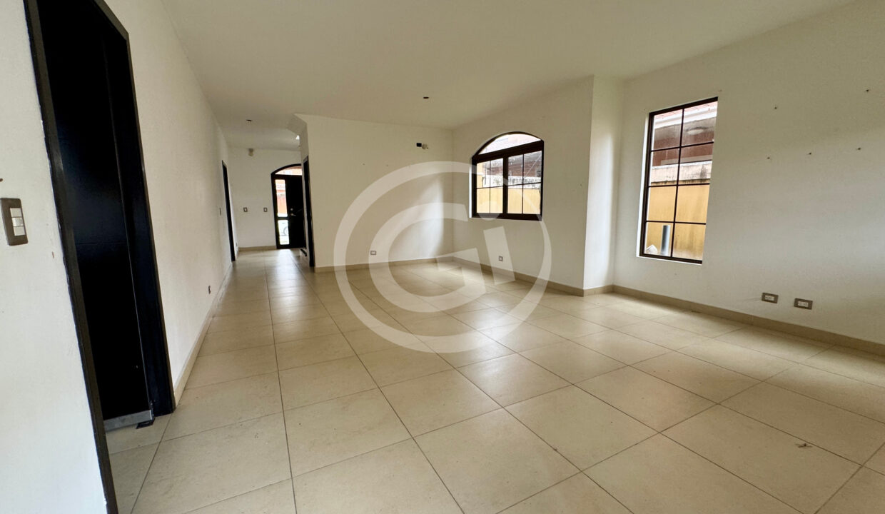4. Sala Comedor Venta Casa El Doral Costa Sur