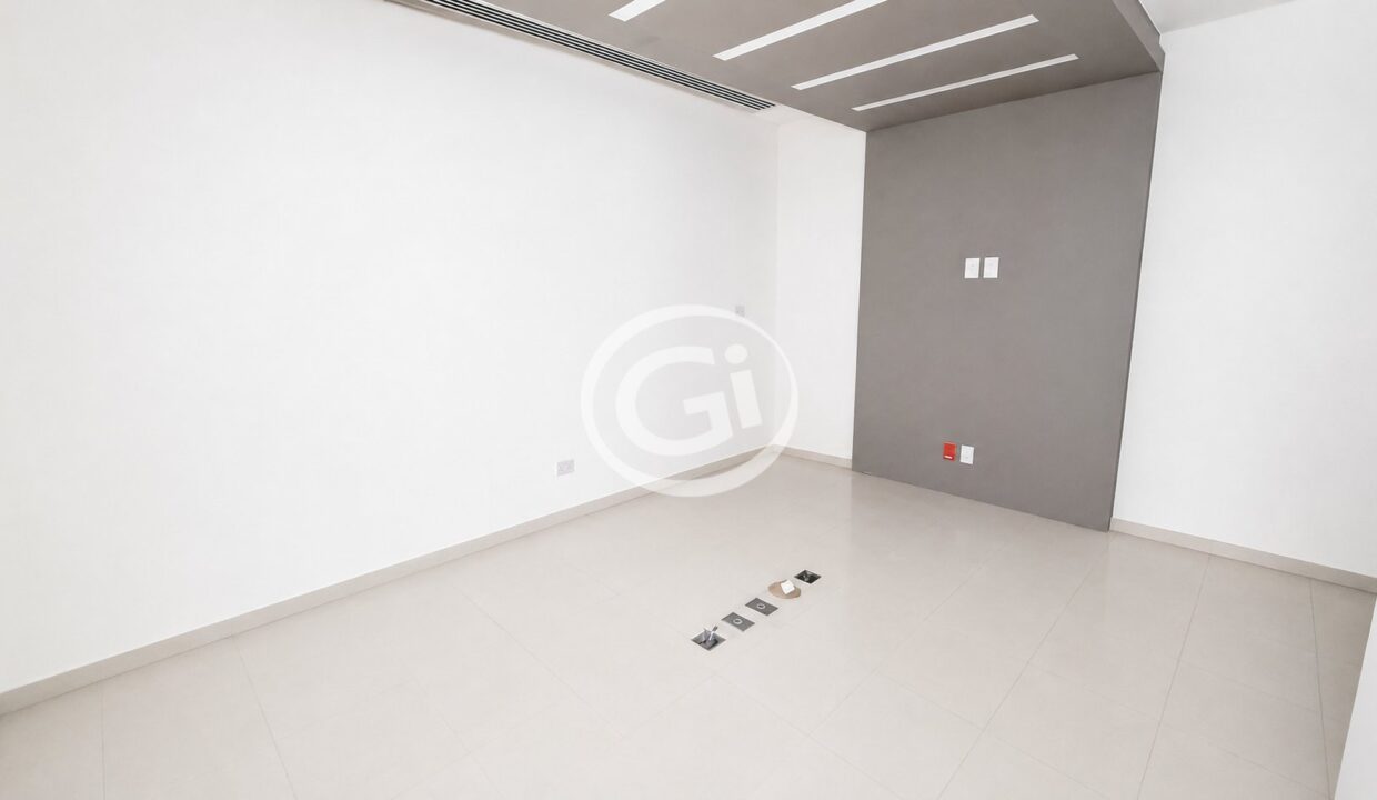 7. Oficina interna Alquiler Local Plaza Liberty (Grupo Vivir)