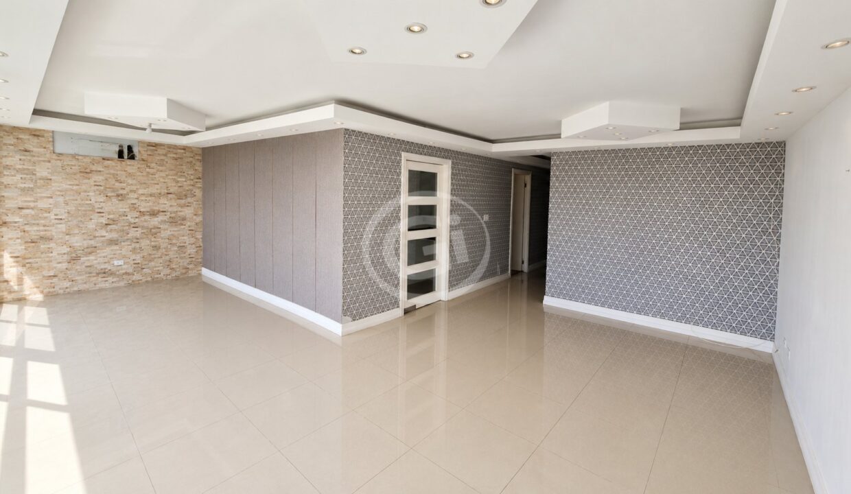 7. Sala-Comedor. Pine Hill Albrook Remate Bancario