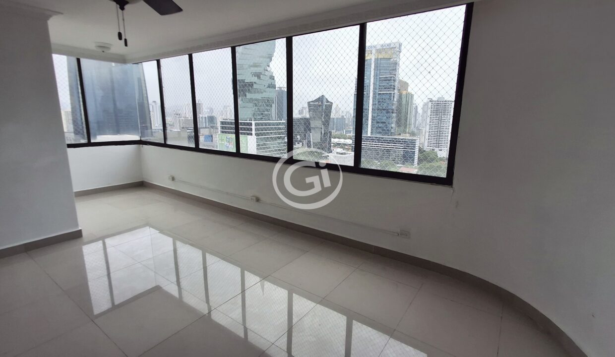 06. sala ventanales vista (Marbella Towers 2)