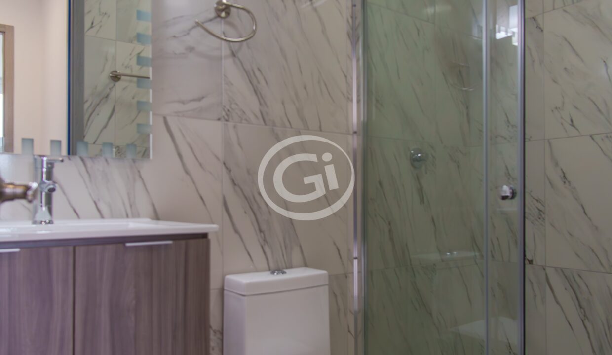11.Apartamento-en-venta-panama-bella-vista-ph-el-botanico-con-balcon-vista-a-la-ciudad.