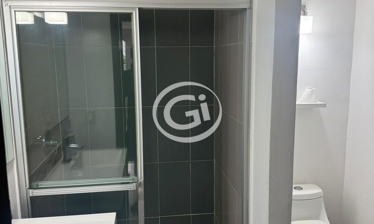 12. Baño 4 Alquiler Casa Clayton Los Rios