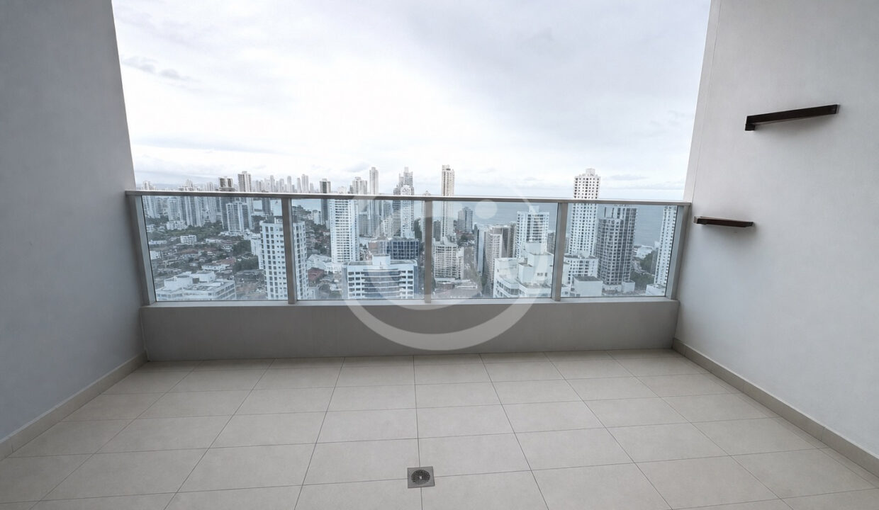 13. Balcón venta apartamento Harmony