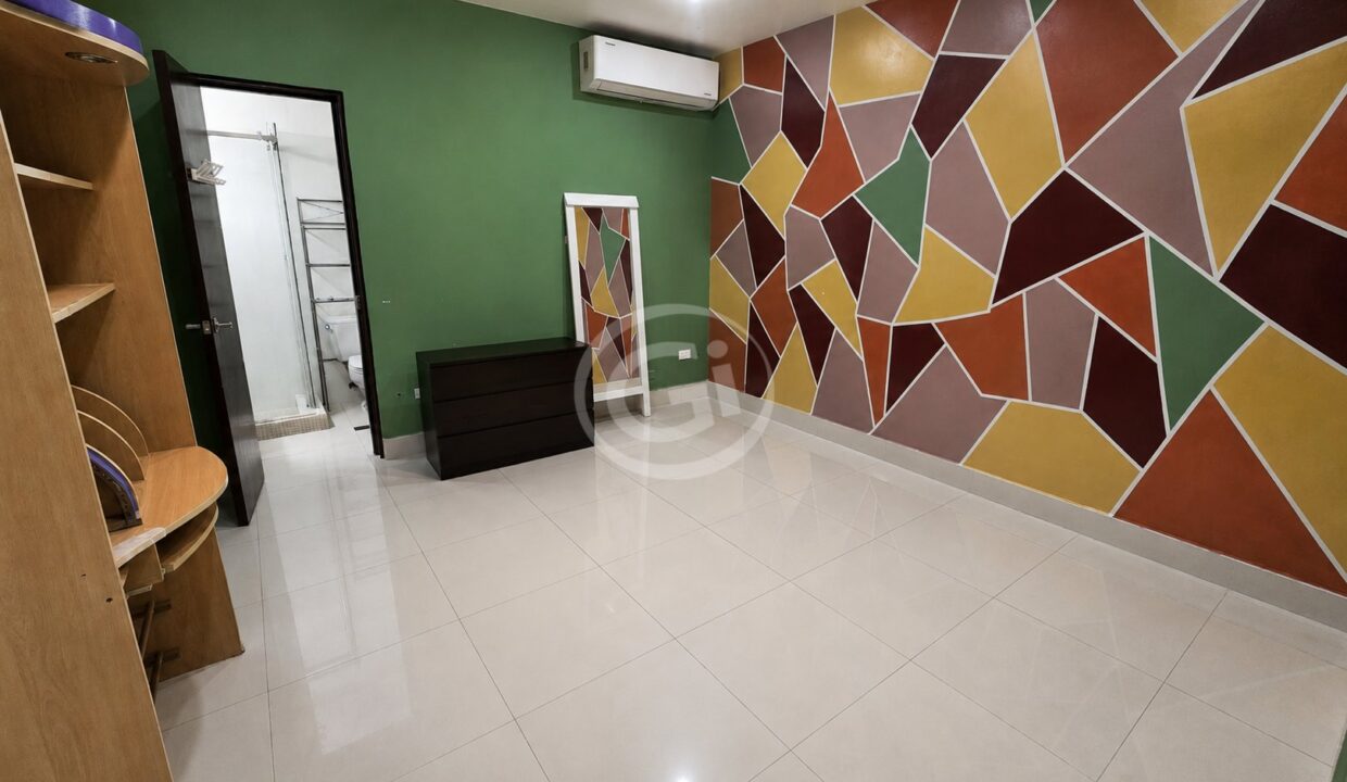 13. Estudio. Embassy Club Casa Venta o Alquiler Clayton
