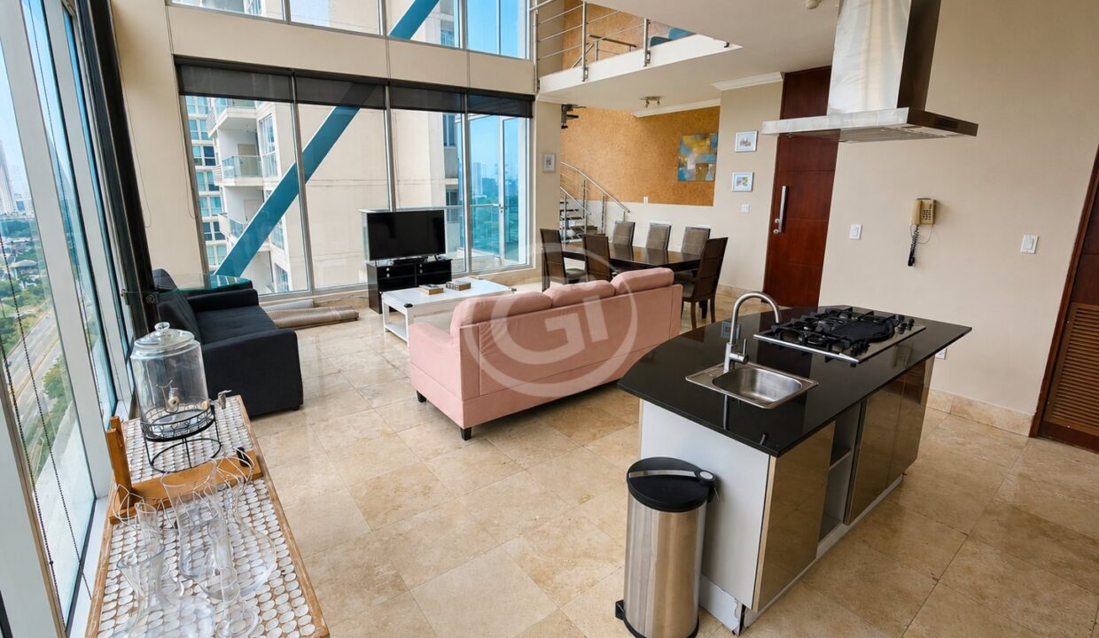 15. Cocina. Remate Bancario Loft Four 41 Punta Pacifica