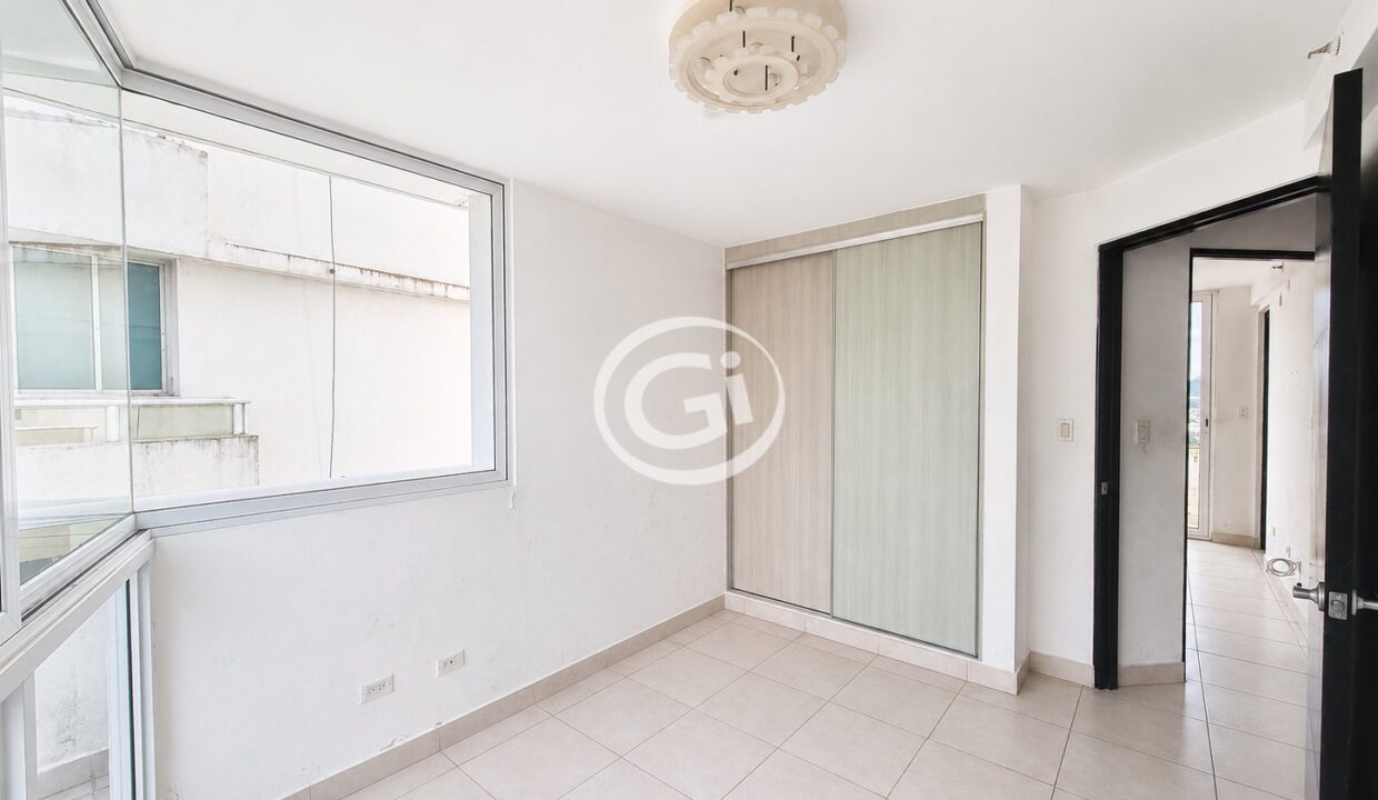16. Habitacion 2 Venta apartamento Elmare reposeido bancario