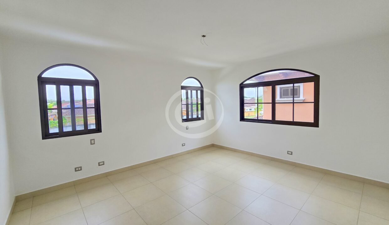 16. Habitación Principal. Remate Bancario.El Doral Costa Sur