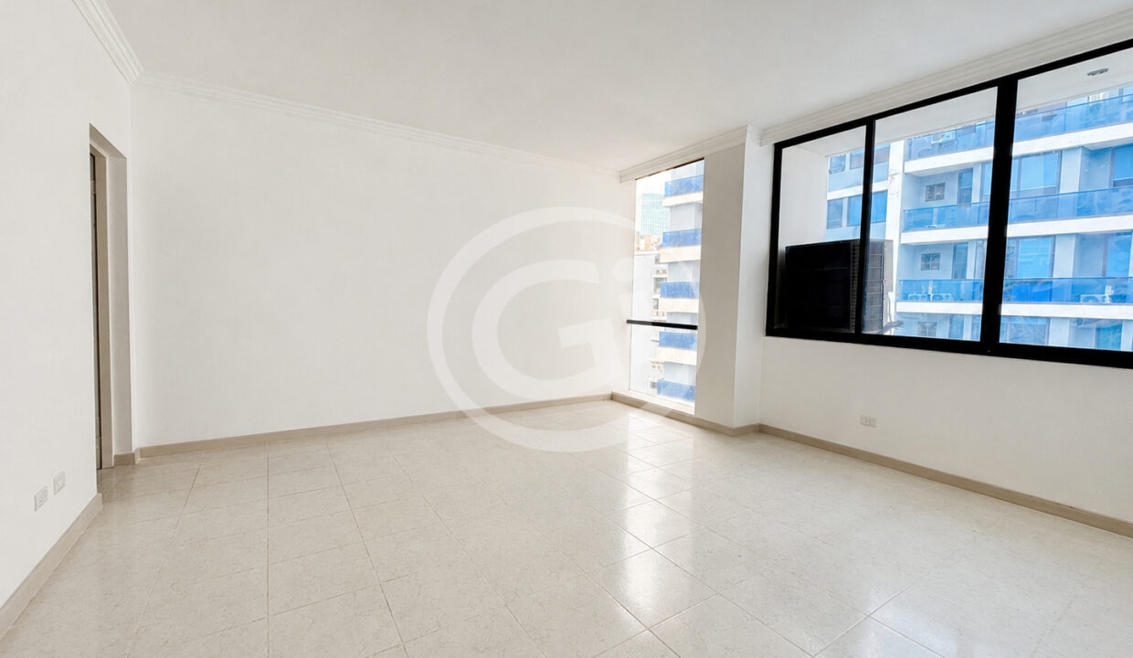 17. Habitación ppal venta apartamento Royal Princess Punta Paitilla