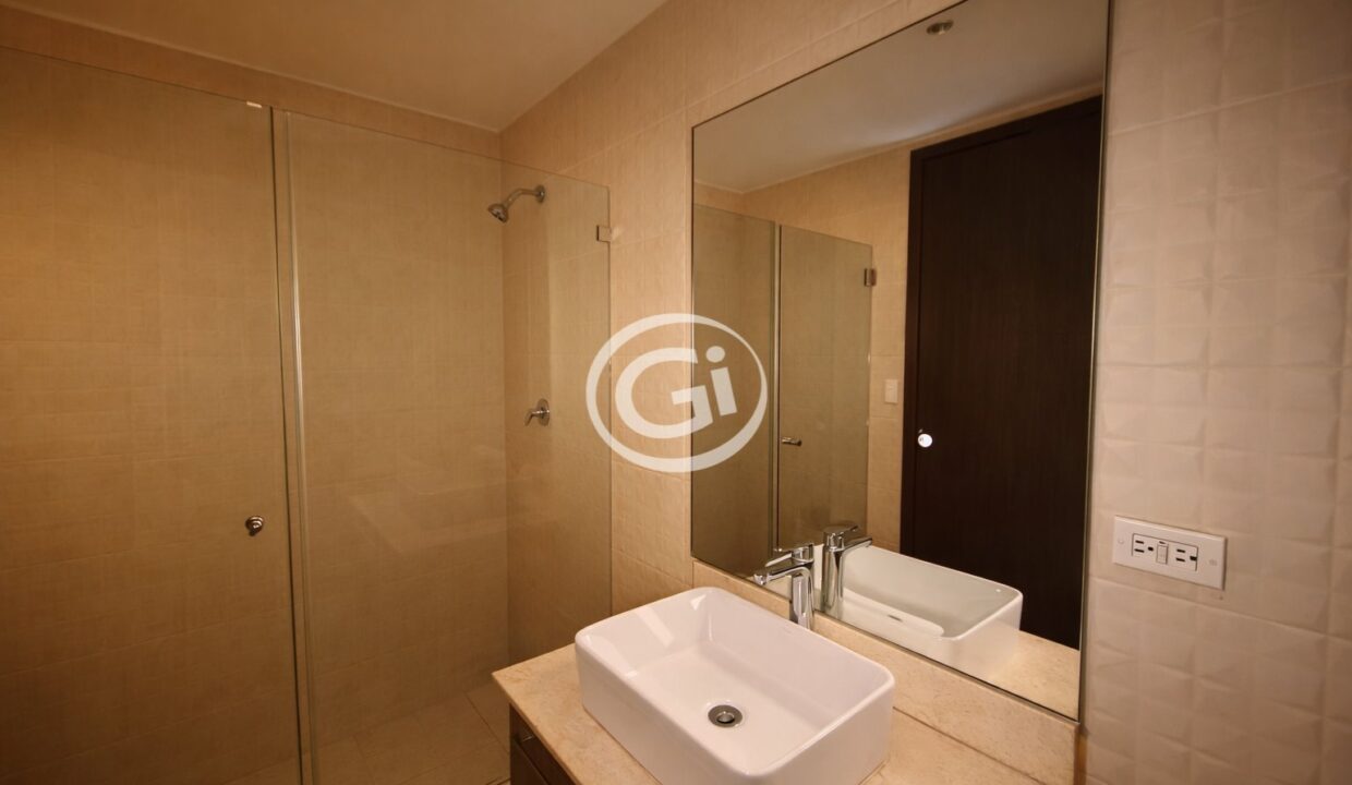 19. Baño Secundarios Venta Apartamento Remate Bancario Pacific Tower