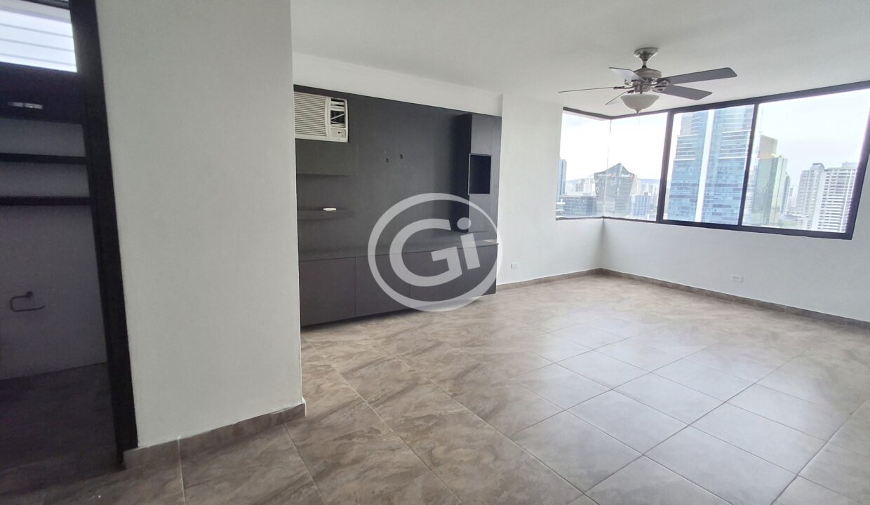 19. recamara principal amplia (Marbella Towers 25B)
