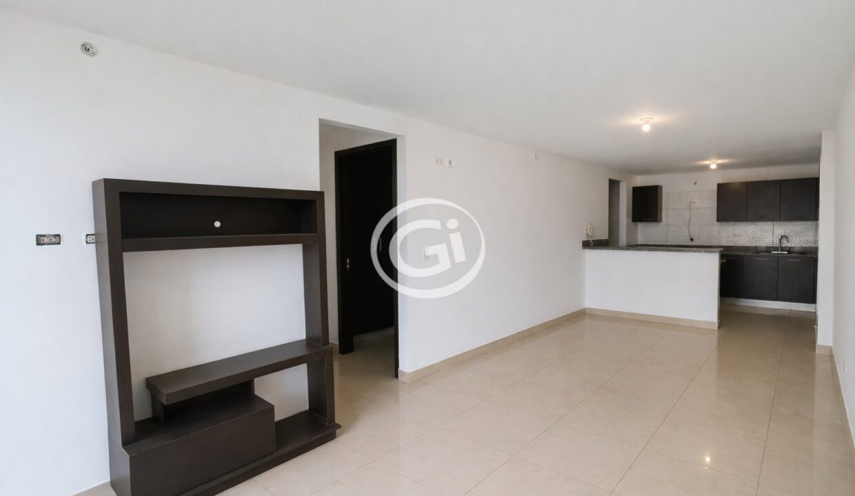 2. Sala Venta Condado Country (Reposeido Banitsmo)