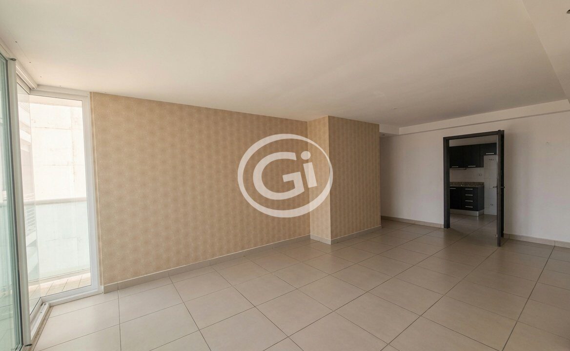 2. Sala Venta Kings Park (Reposeido Banitsmo)