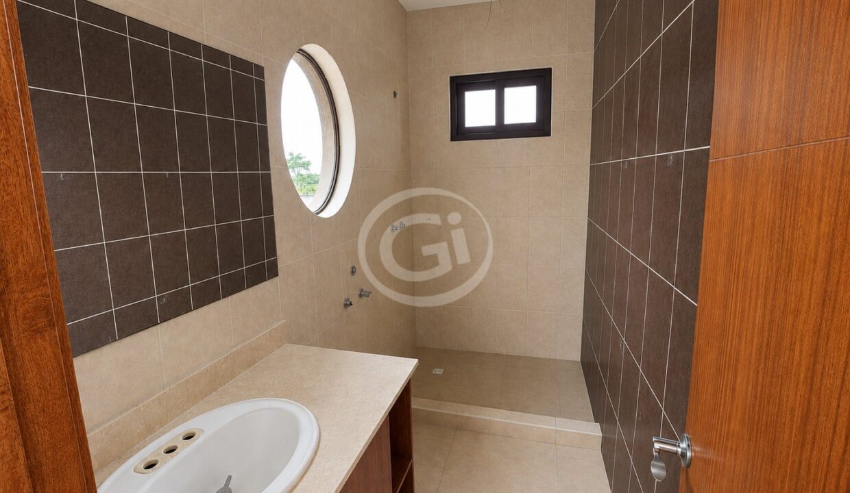 22. Habitación 4. Remate Bancario.El Doral Costa Sur