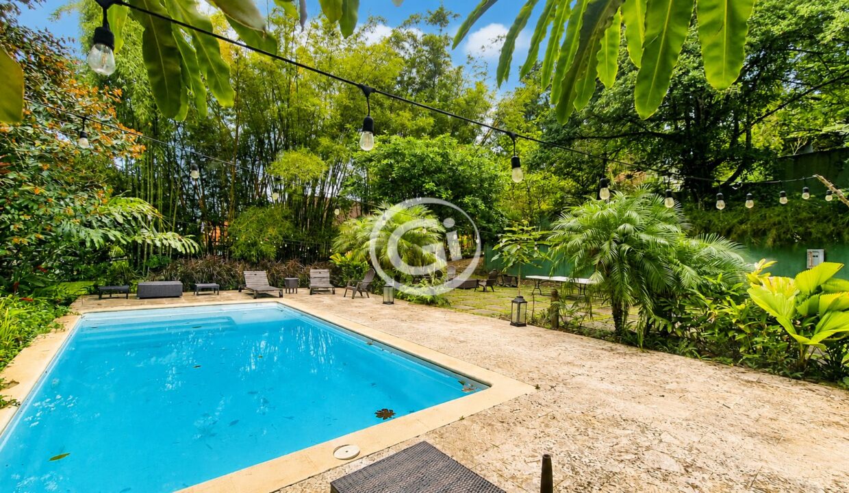 24. Piscina Venta Ecolodge