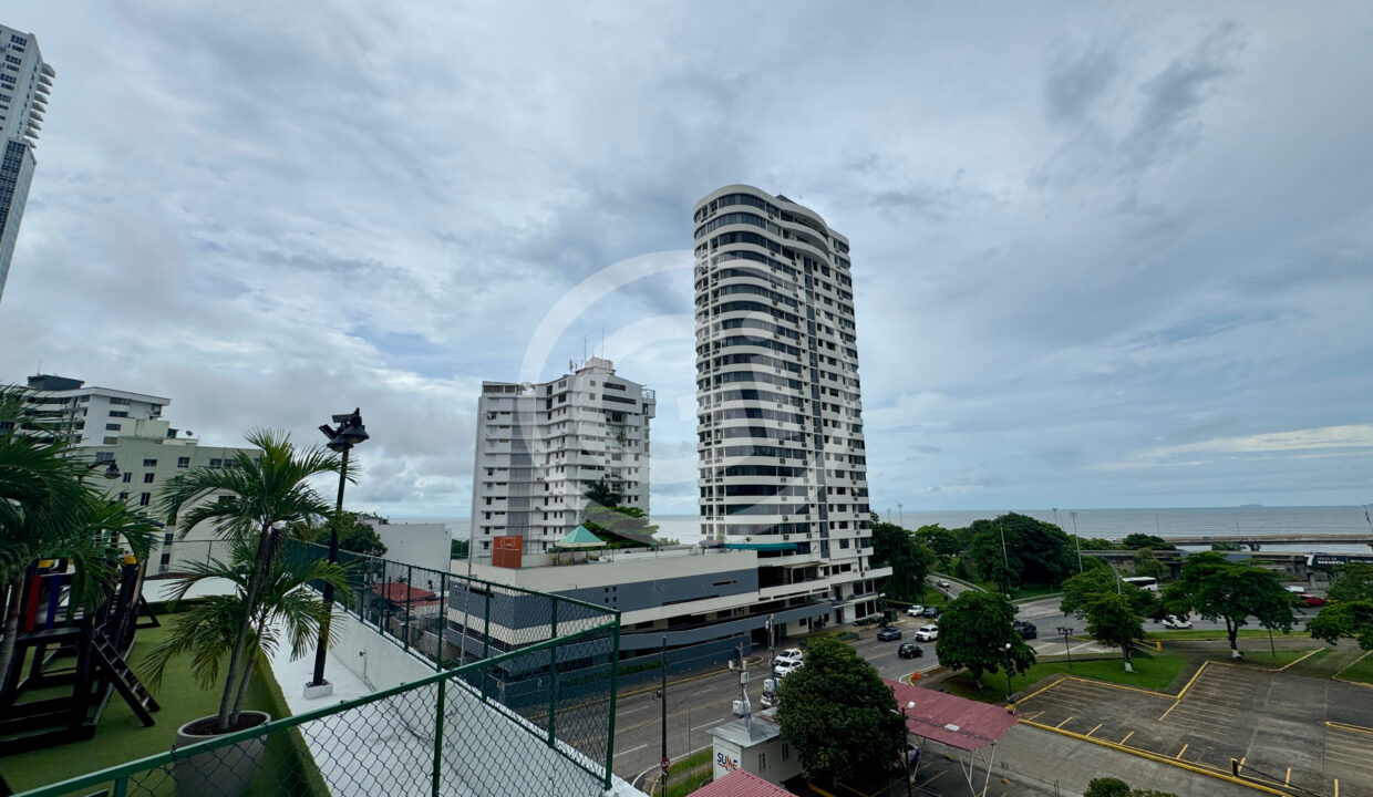 24. Vista venta apartamento Cabomarzo San Francisco