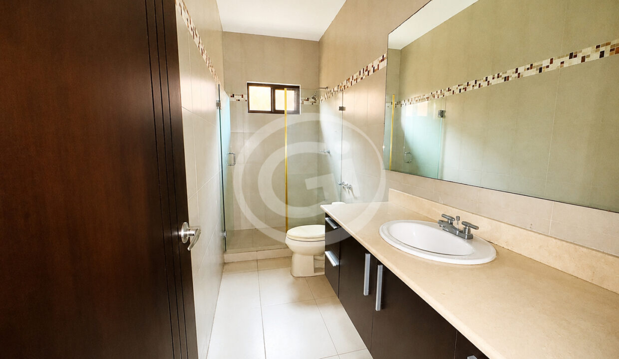 26. baño 4 venta casa Costa Sur Sunset Coast