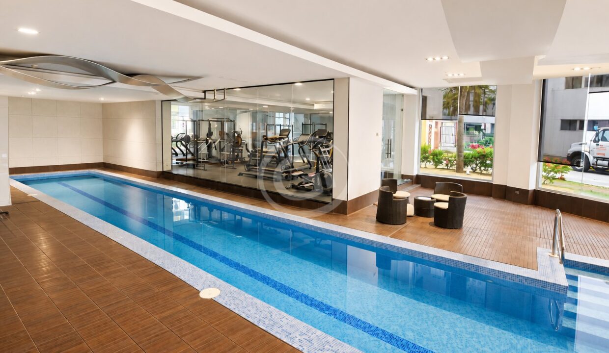 27. Piscina. Remate Bancario Loft Four 41 Punta Pacifica