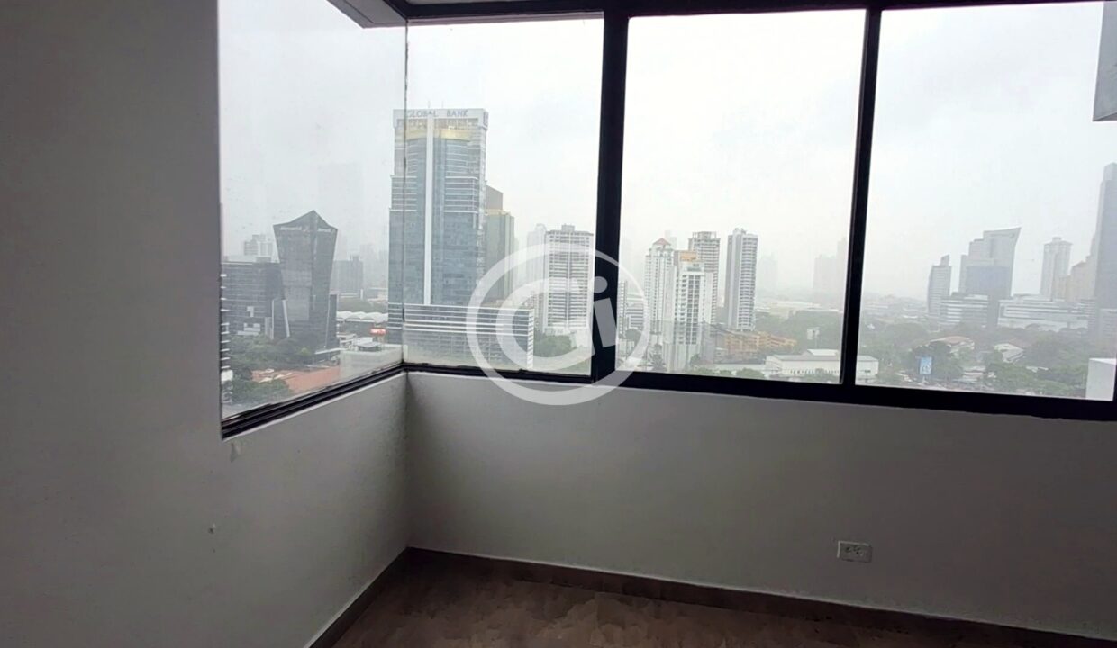 29. recamara vista video (Marbella Towers 25B)