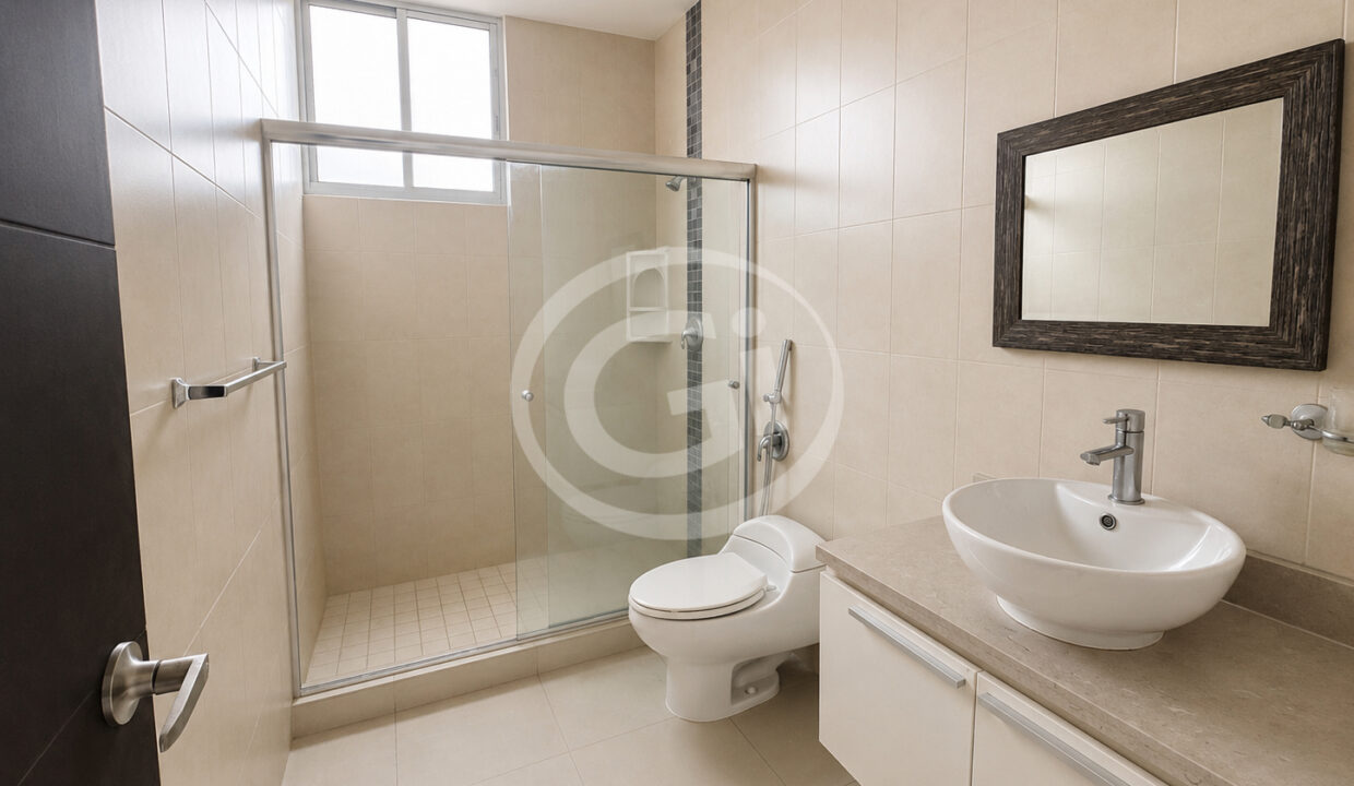 30. Baño venta apartamento Harmony