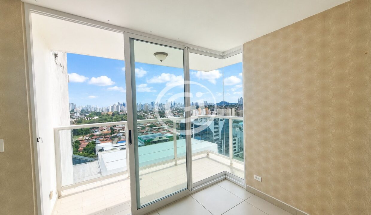 4. Balcon Venta Kings Park (Reposeido Banitsmo)