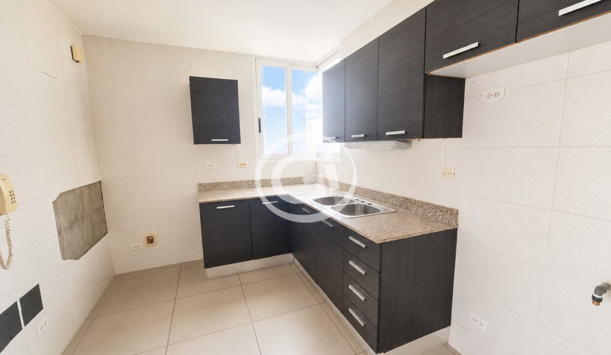 6. Cocina Venta Kings Park (Reposeido Banitsmo)