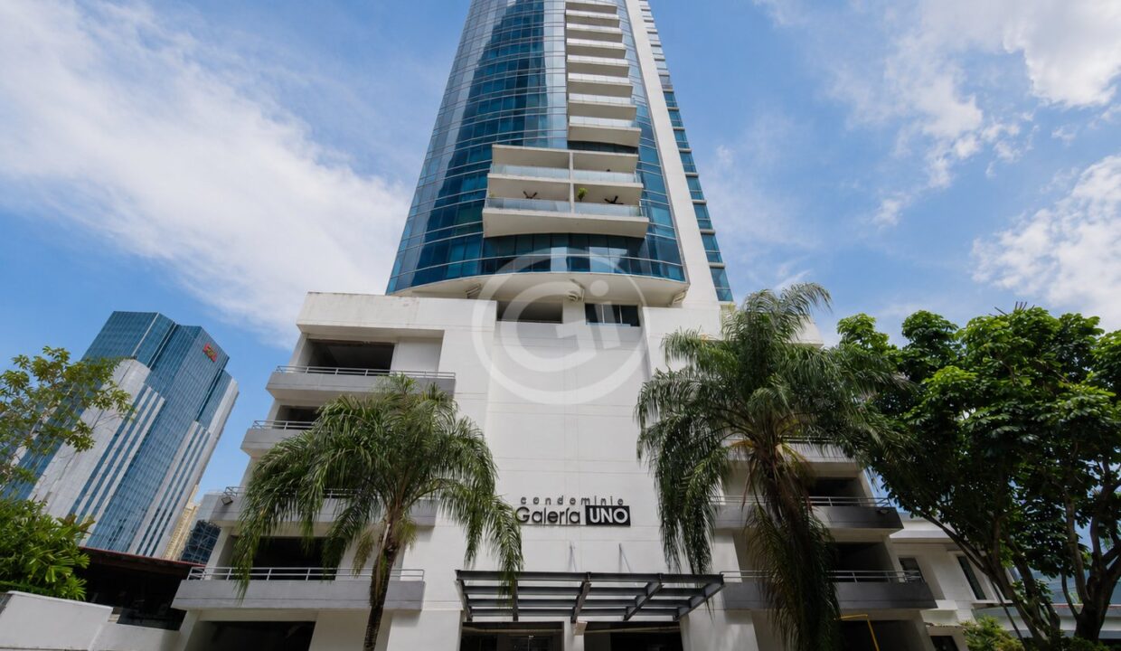 1. Fachada (1)