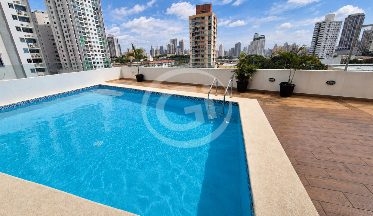 11 piscina Premium