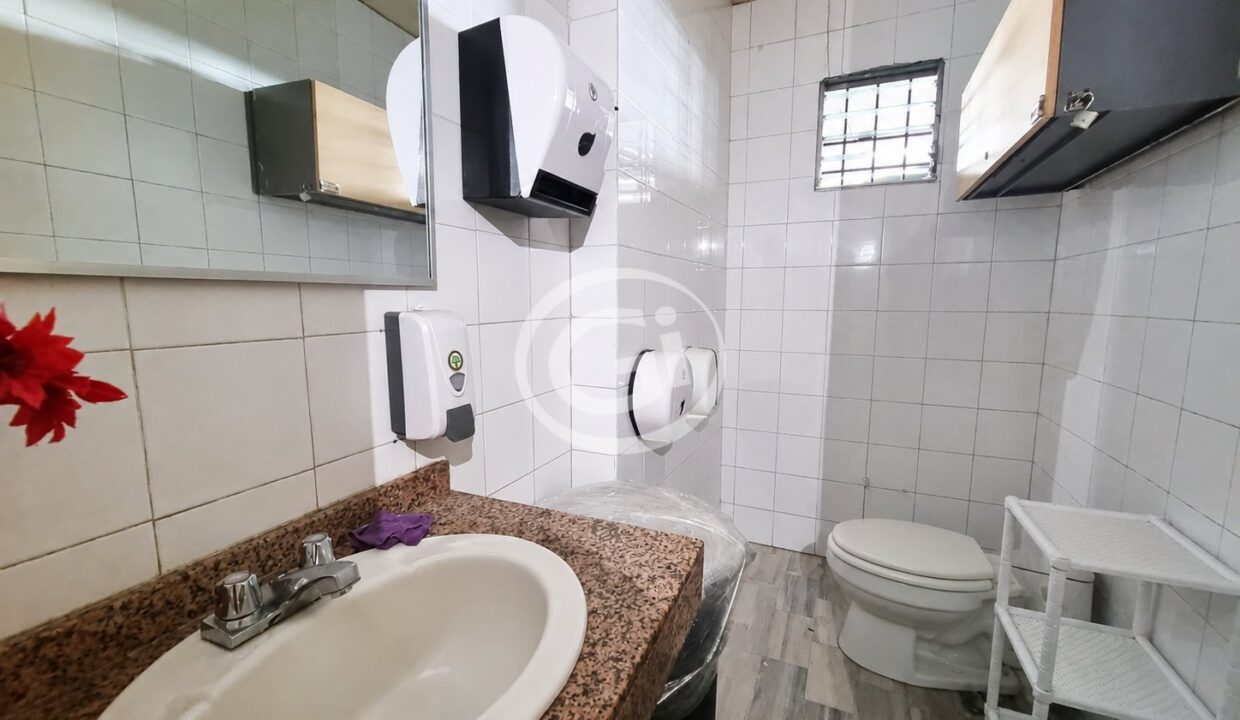 11. Baño Alquiler Torres de Alba