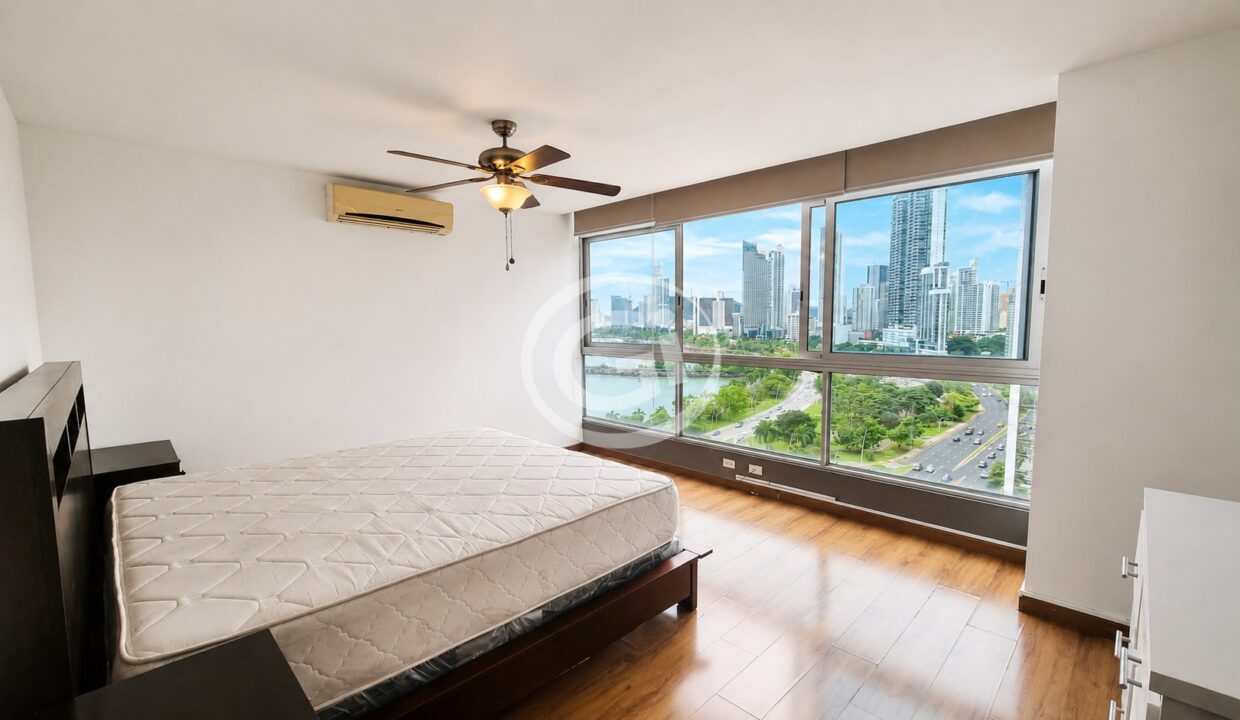 12. Habitacion principal Alquiler Bayfront