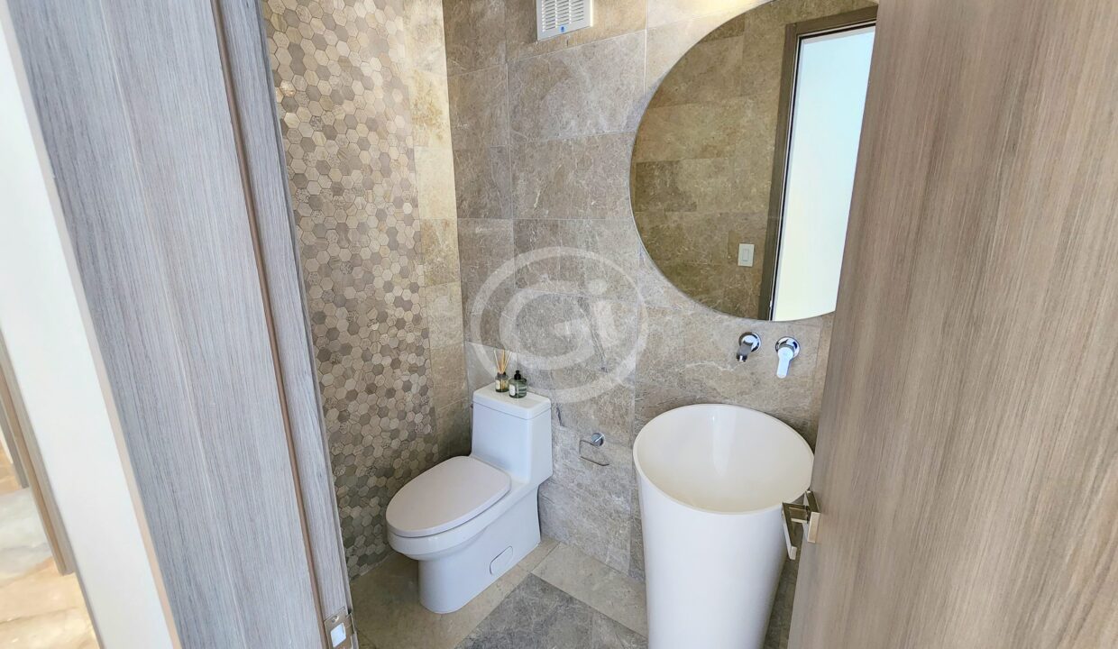13. Baño de Visitas. Costanera Mod C Alquiler. Bella Vista