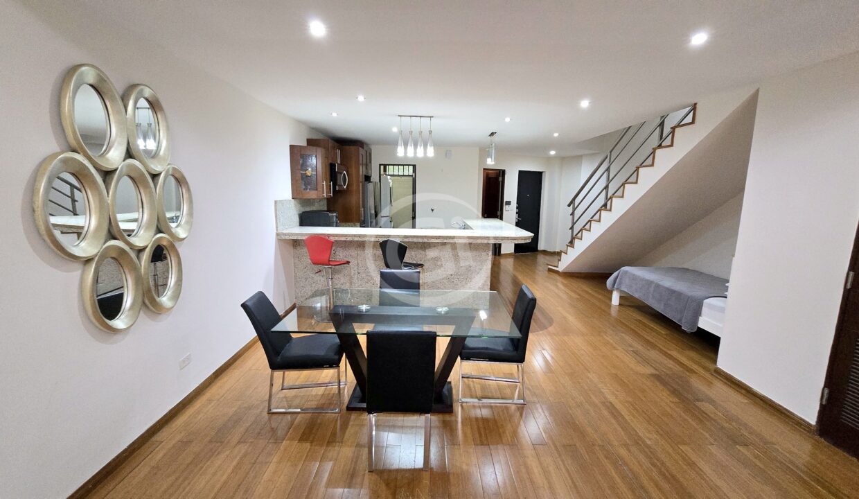 13. Comedor. Embassy Club Loft en Alquiler Clayton