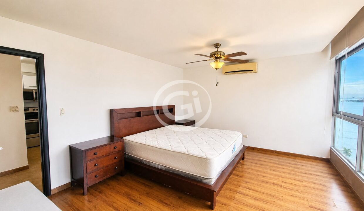 13. Habitacion principal Alquiler Bayfront