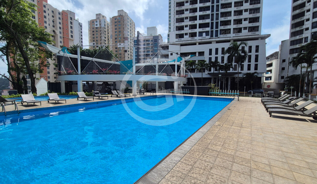 14 piscina Pacific Hills Elite 26A