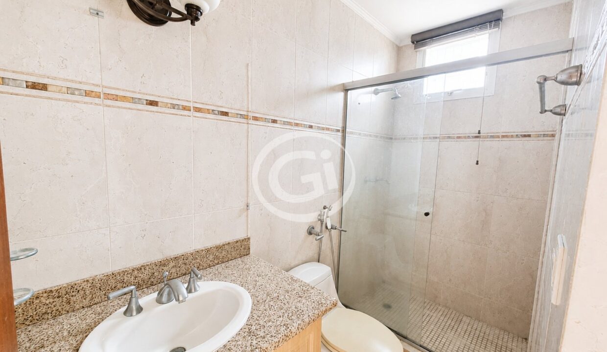 15. Baño habitacion 2 Venta Costa Pacifica