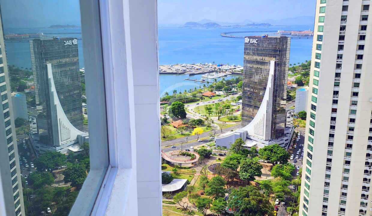 15. Habitación 3. Costanera Mod C Alquiler. Bella Vista