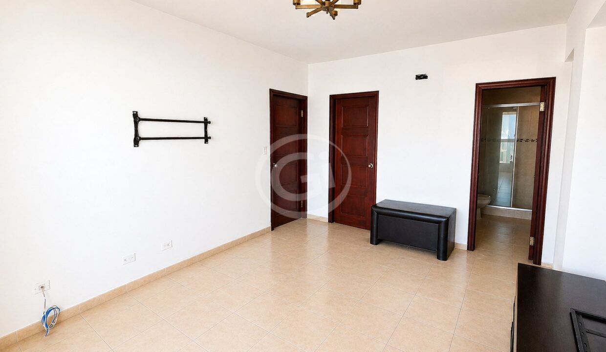 16. Habitación Principal. Remate Bancario Grand Bay Avenida Balboa