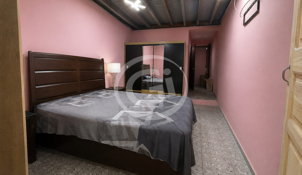 16. Habitación venta casa Santa Elena, Parque Lefevre