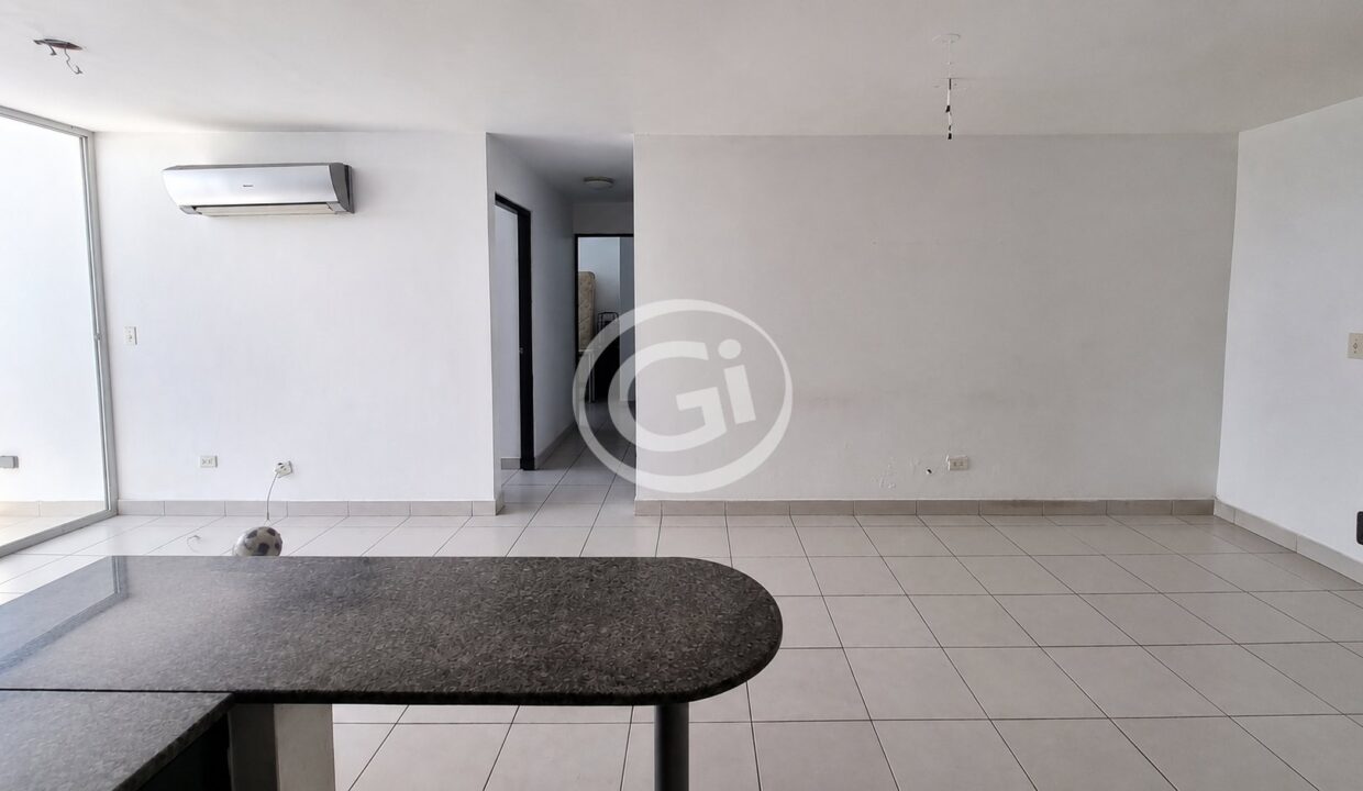 17. Desayunador y sala venta Green Park reposeido