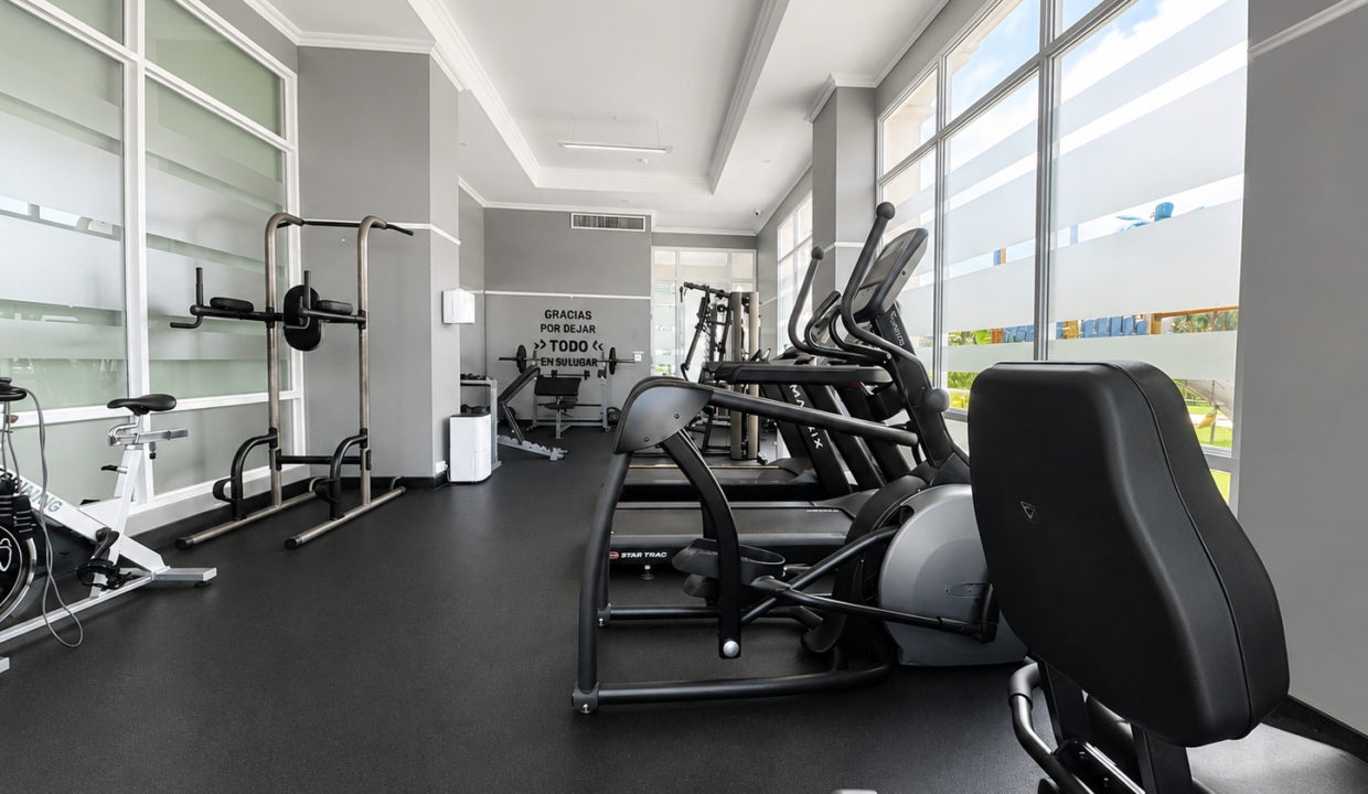 17. Gimnasio Costa Pacífica Venta reposeído Banistmo