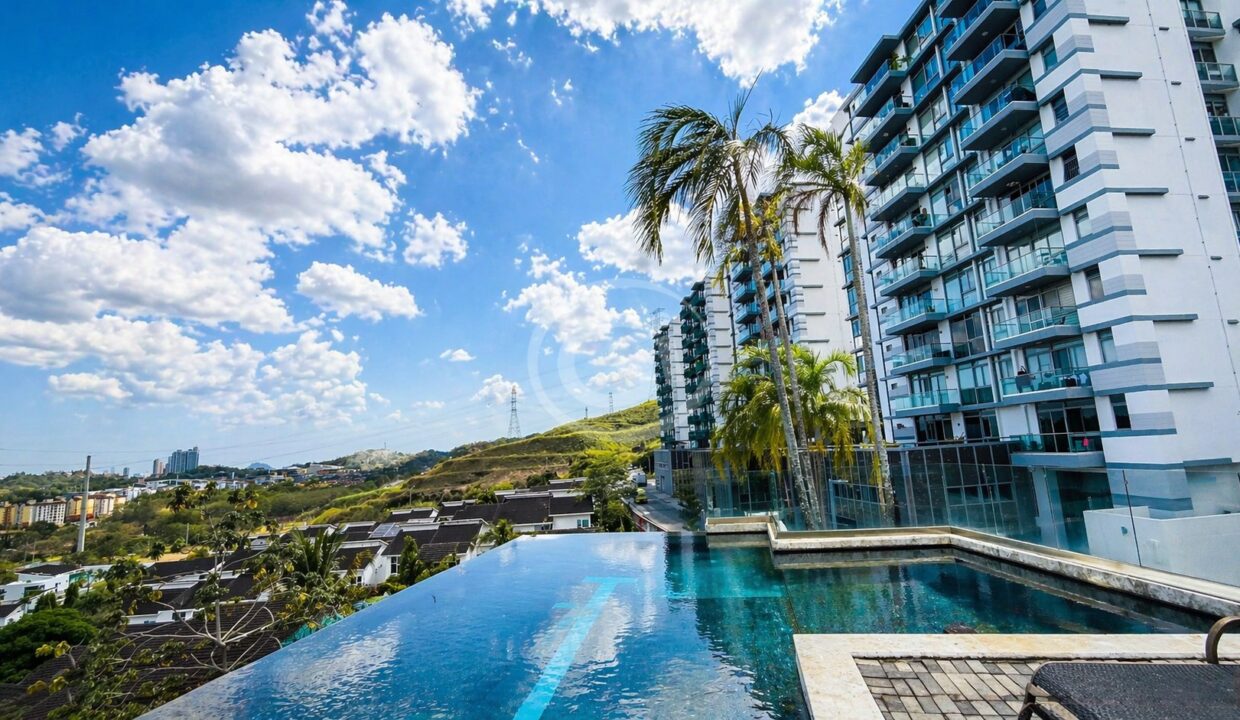 17. Piscina Area Social Apartamento Venta 4 Horizontes Altos de Panama
