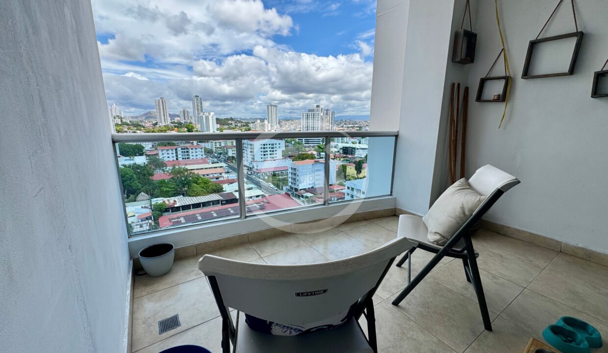 2.Balcón venta apartamento Tower Park Altos del Golf