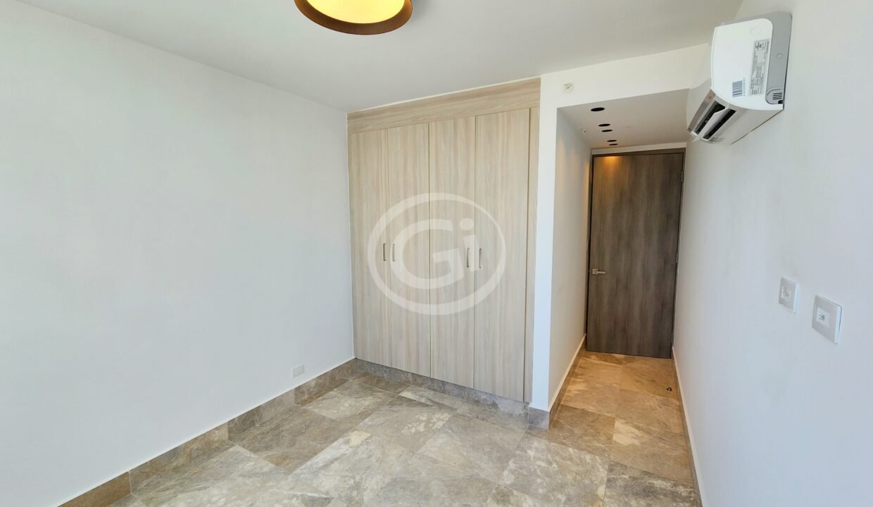 21. Habitación 3. Costanera Mod C Alquiler. Bella Vista