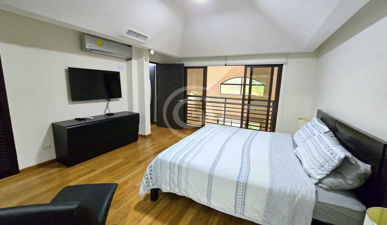 21. Habitación Principal. Embassy Club Loft en Alquiler Clayton