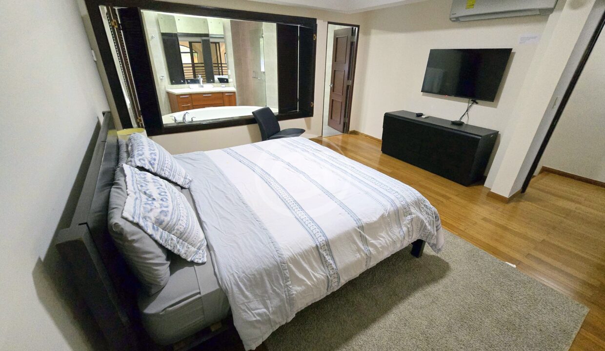 22. Habitación Principal. Embassy Club Loft en Alquiler Clayton