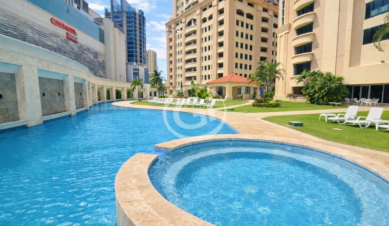 22. Piscina Venta Costa Pacifica